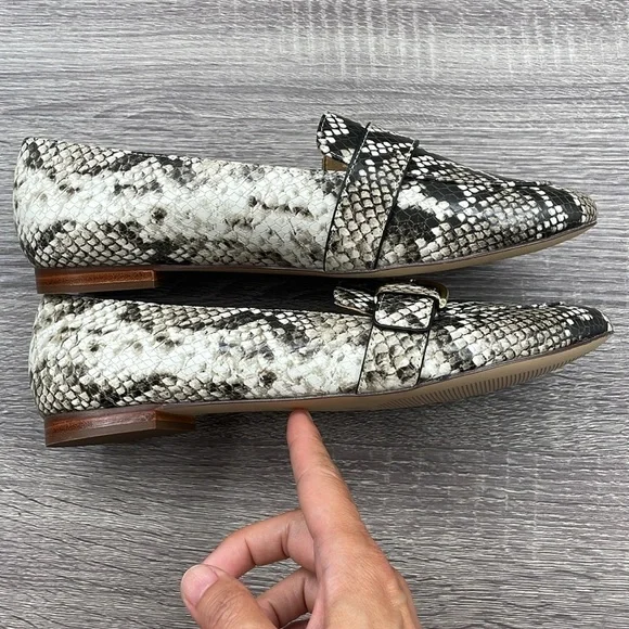 NEW! Talbots Ryan D-Ring Loafers Embossed. 8.5M. - Picture 12 of 15